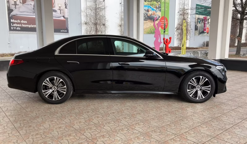 Mercedes-Benz E 220 full