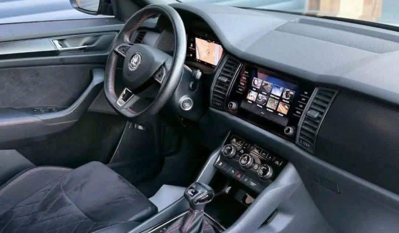 
								Skoda Kodiaq RS 4×4 full									